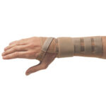 WRIST SUPPORT BRACE FREEDOM LONG ELASTIC RIGHT X/SMALL